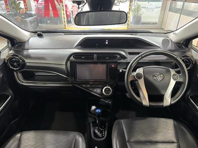 2015 Toyota Aqua - Thumbnail