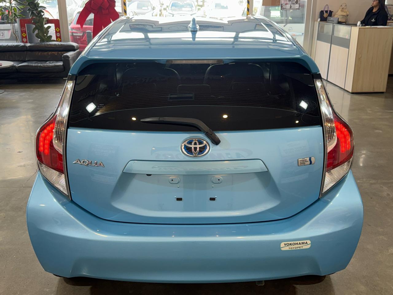 2015 Toyota Aqua