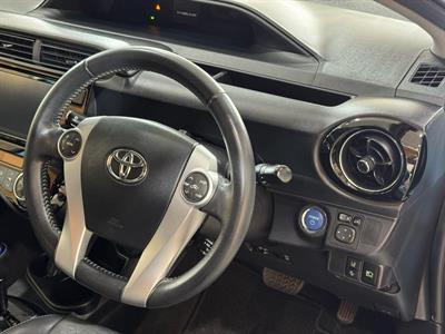 2015 Toyota Aqua - Thumbnail