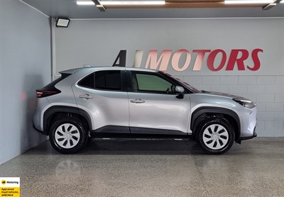 2021 Toyota YARIS CROSS - Thumbnail