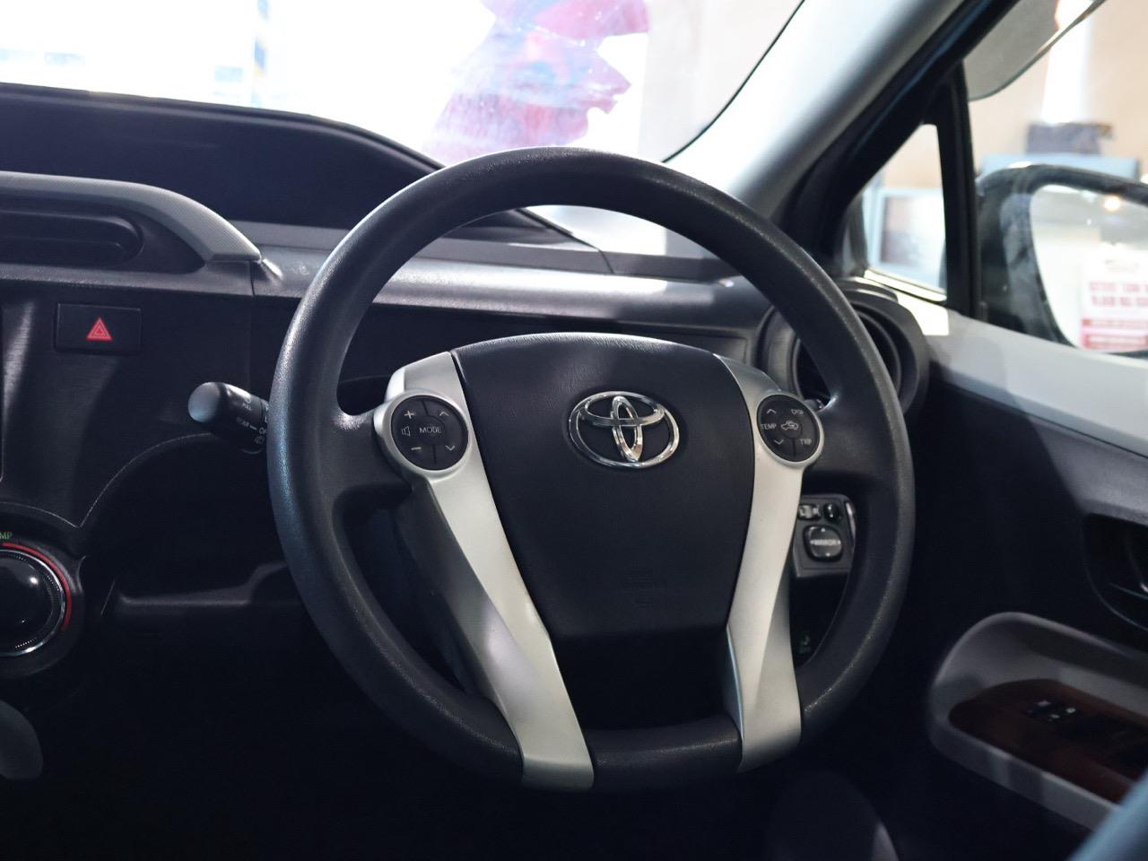 2012 Toyota Aqua