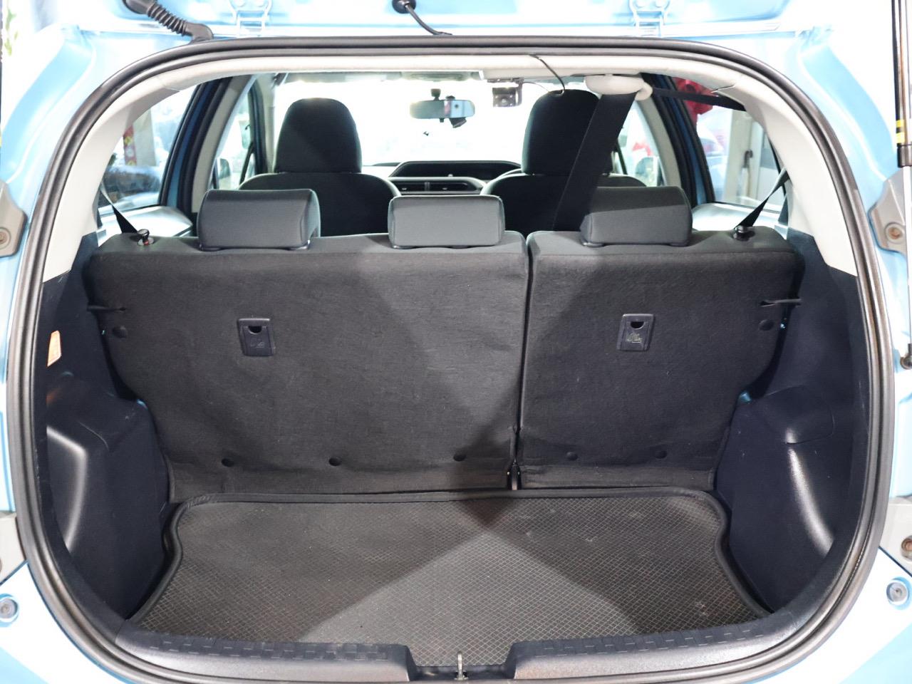2012 Toyota Aqua