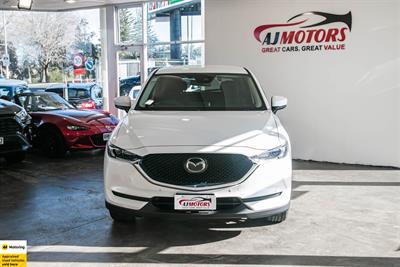 2017 Mazda CX-5 - Thumbnail