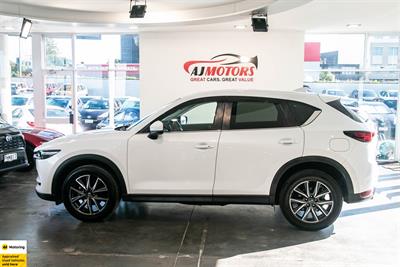 2017 Mazda CX-5 - Thumbnail