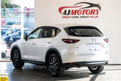2017 Mazda CX-5 - Thumbnail