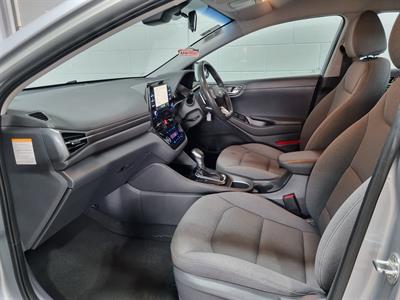 2022 Hyundai IONIQ - Thumbnail