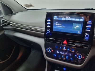 2022 Hyundai IONIQ - Thumbnail