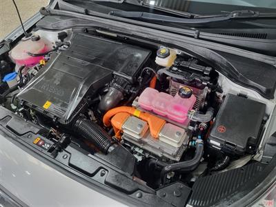 2022 Hyundai IONIQ - Thumbnail