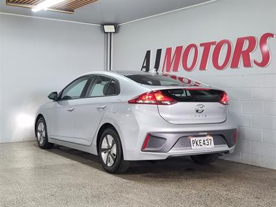 2022 Hyundai IONIQ - Thumbnail