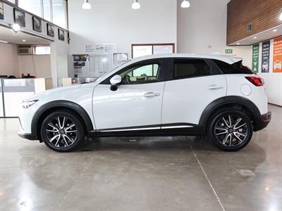 2017 Mazda CX-3 - Thumbnail