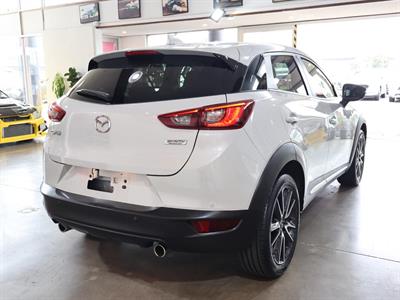 2017 Mazda CX-3 - Thumbnail