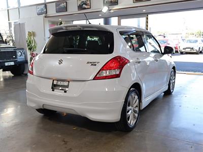 2014 Suzuki Swift - Thumbnail