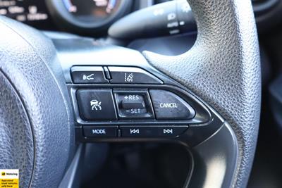 2022 Toyota Yaris - Thumbnail