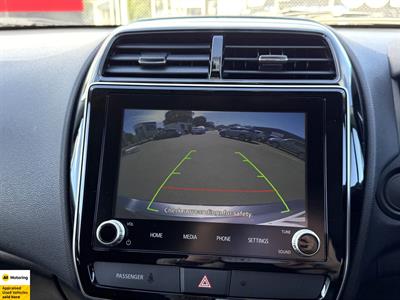 2024 Mitsubishi ASX - Thumbnail