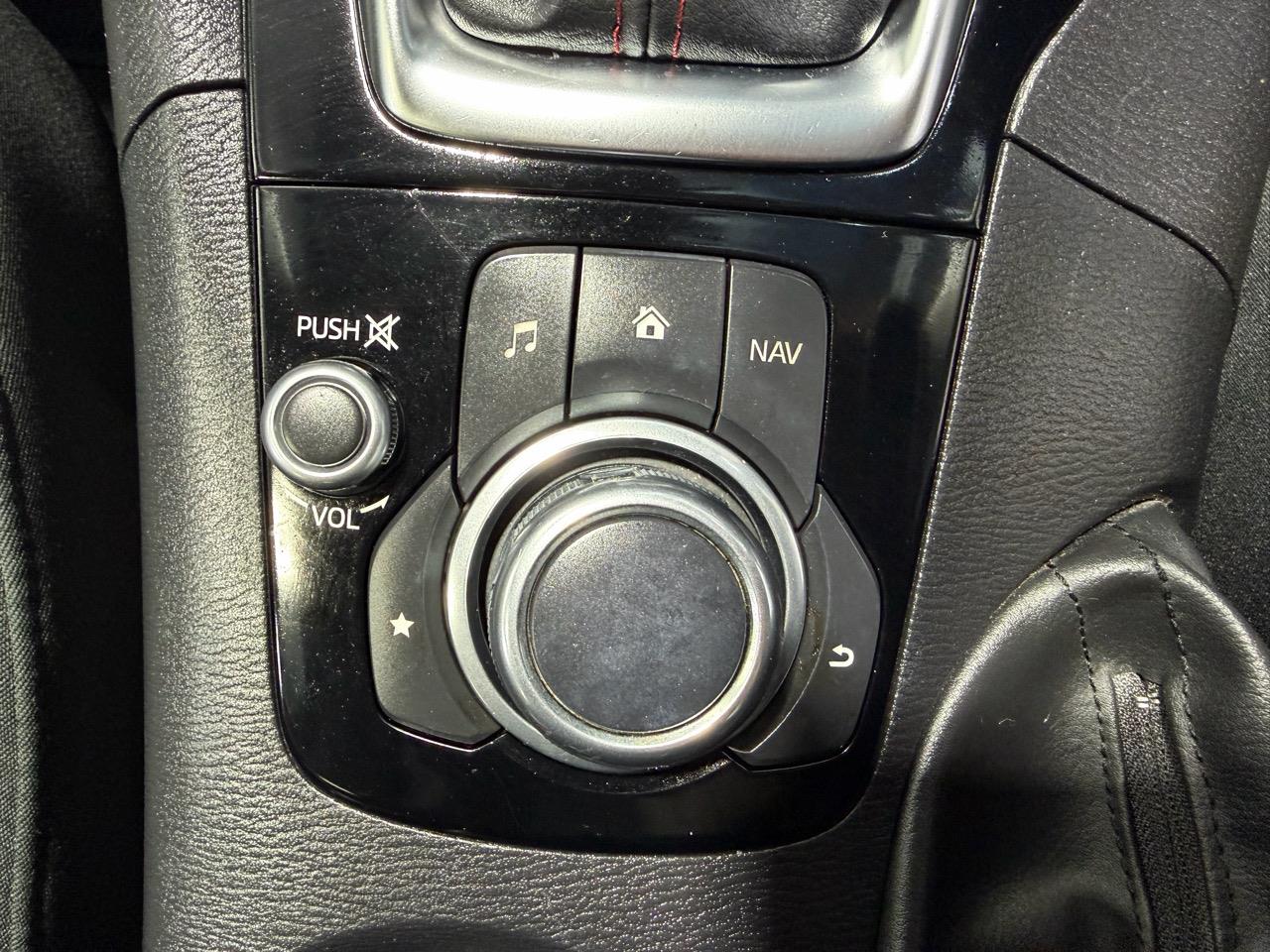 2014 Mazda Axela Sport