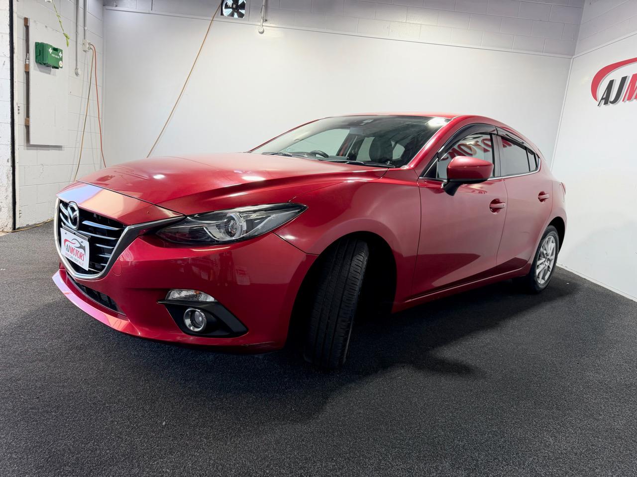 2014 Mazda Axela Sport