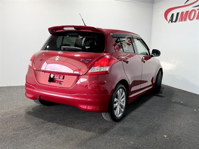 2014 Suzuki Swift - Thumbnail