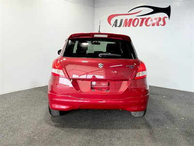 2014 Suzuki Swift - Thumbnail