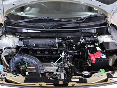 2017 Suzuki Swift - Thumbnail