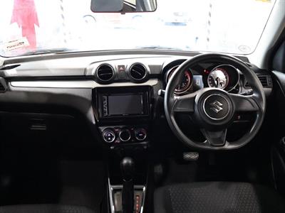 2017 Suzuki Swift - Thumbnail