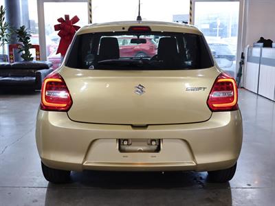 2017 Suzuki Swift - Thumbnail