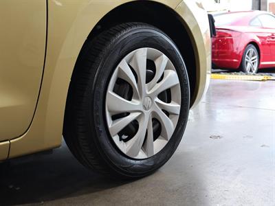 2017 Suzuki Swift - Thumbnail