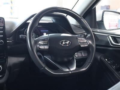 2022 Hyundai IONIQ - Thumbnail