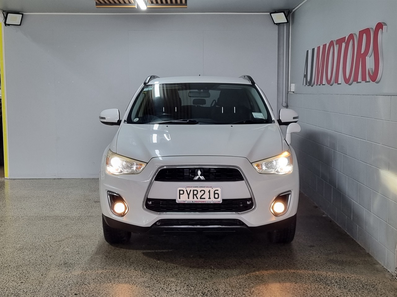 2014 Mitsubishi RVR