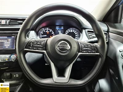 2022 Nissan X-Trail - Thumbnail