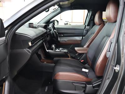 2021 Mazda MX-30 - Thumbnail