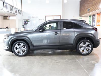 2021 Mazda MX-30 - Thumbnail