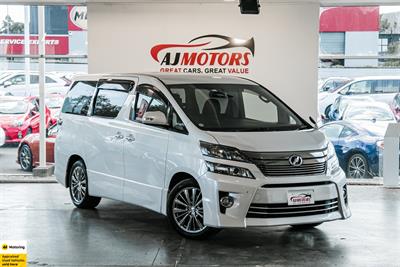 2013 Toyota Vellfire - Thumbnail