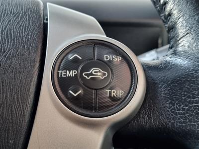 2012 Toyota Aqua - Thumbnail