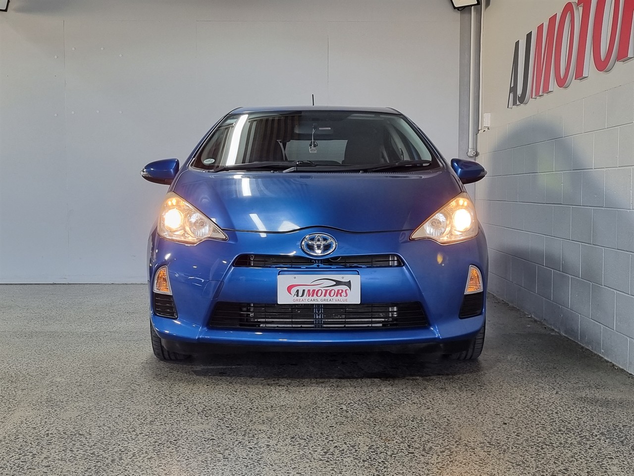 2012 Toyota Aqua