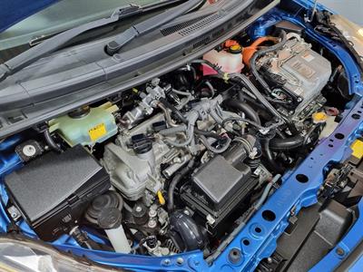 2012 Toyota Aqua - Thumbnail