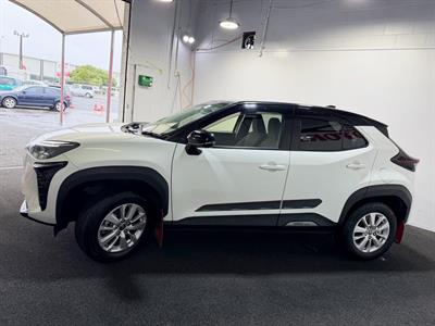 2021 Toyota YARIS CROSS - Thumbnail