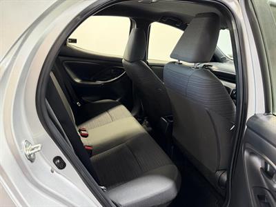 2021 Toyota Yaris - Thumbnail