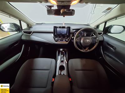 2020 Toyota Corolla - Thumbnail