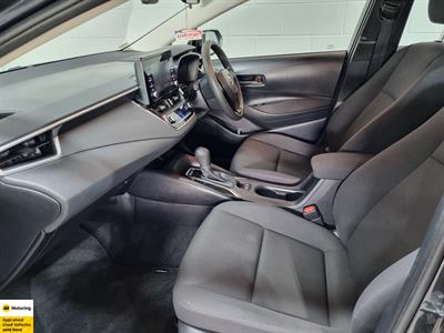 2020 Toyota Corolla - Thumbnail