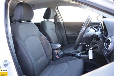 2021 Hyundai i30 - Thumbnail