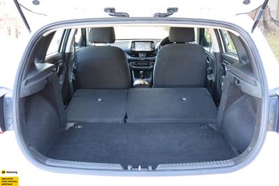 2021 Hyundai i30 - Thumbnail