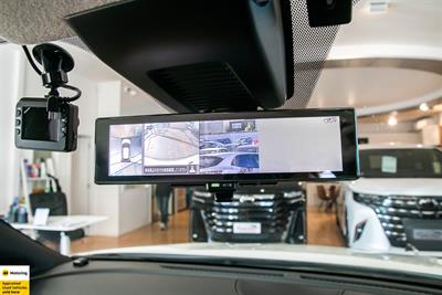 2021 Nissan KICKS 5D - Thumbnail