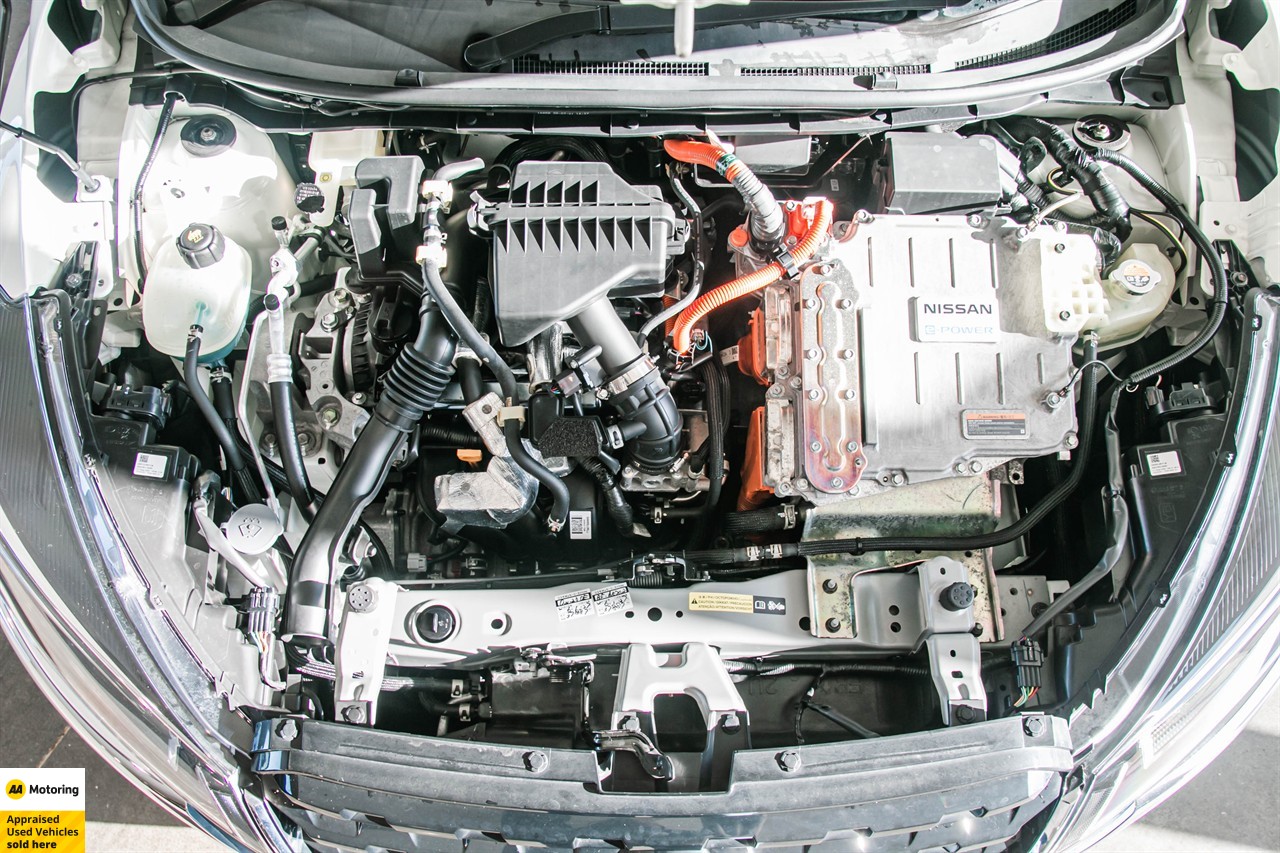 2021 Nissan KICKS 5D
