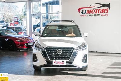 2021 Nissan KICKS 5D - Thumbnail