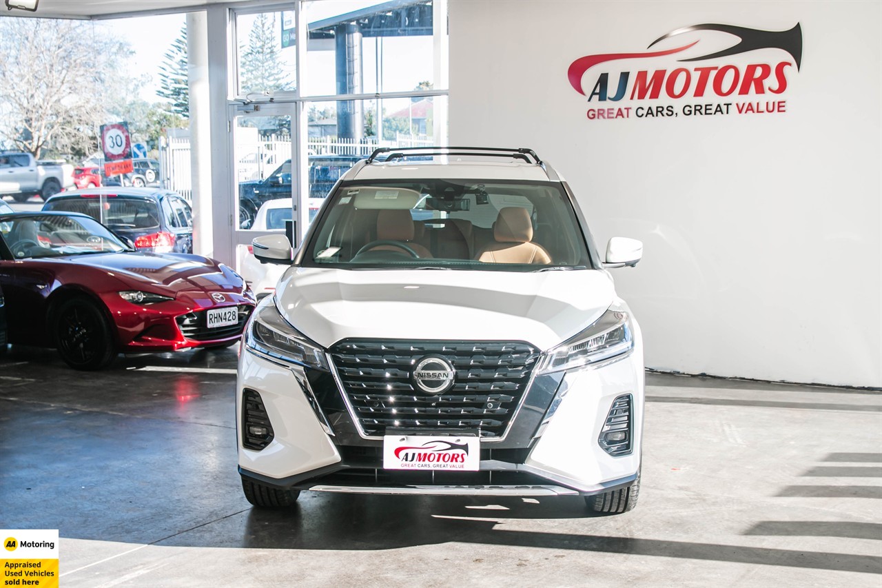 2021 Nissan KICKS 5D