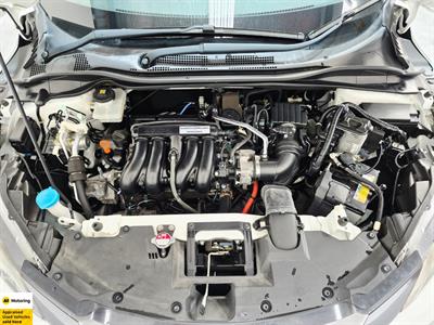2015 Honda Vezel - Thumbnail