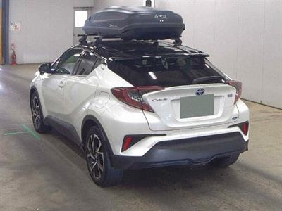 2018 Toyota C-HR - Thumbnail