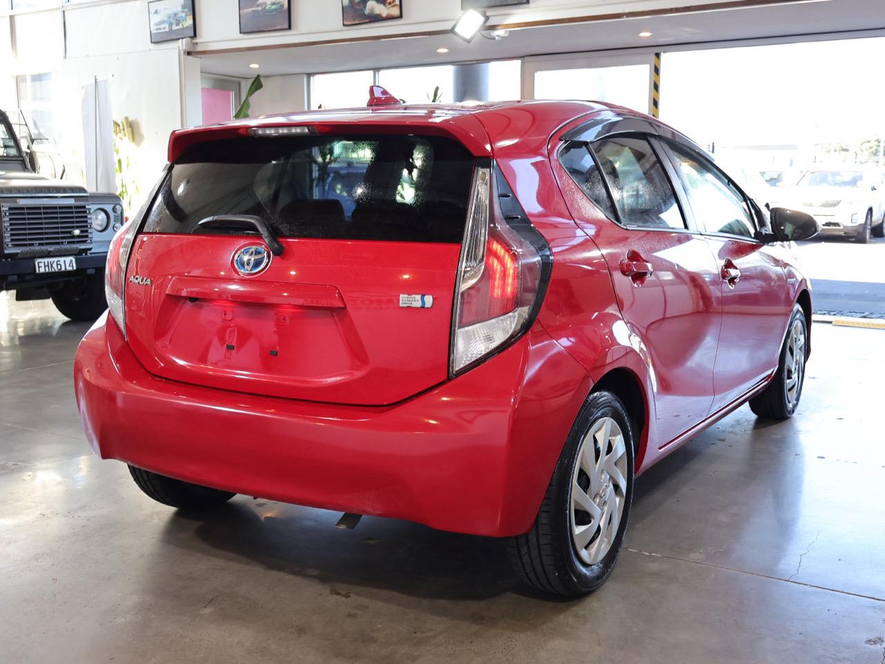 2015 Toyota Aqua