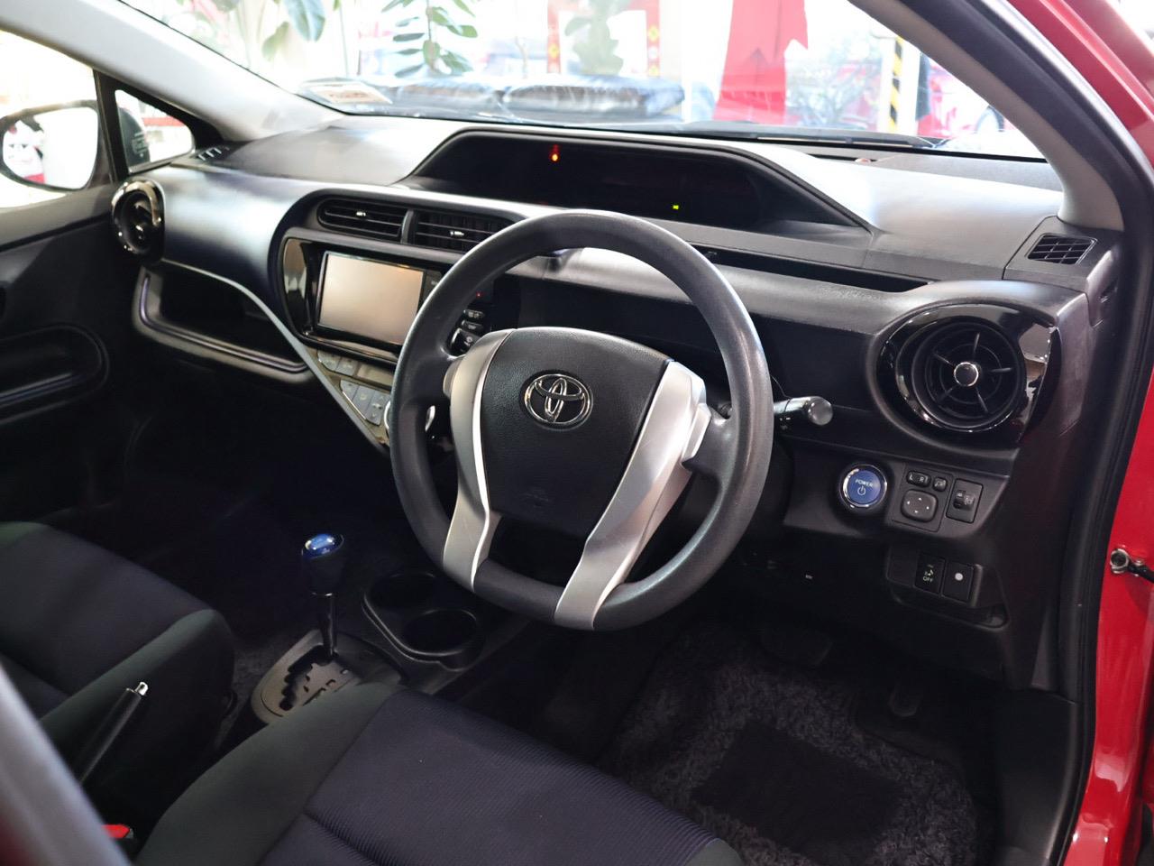 2015 Toyota Aqua
