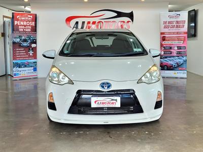 2012 Toyota Aqua - Thumbnail